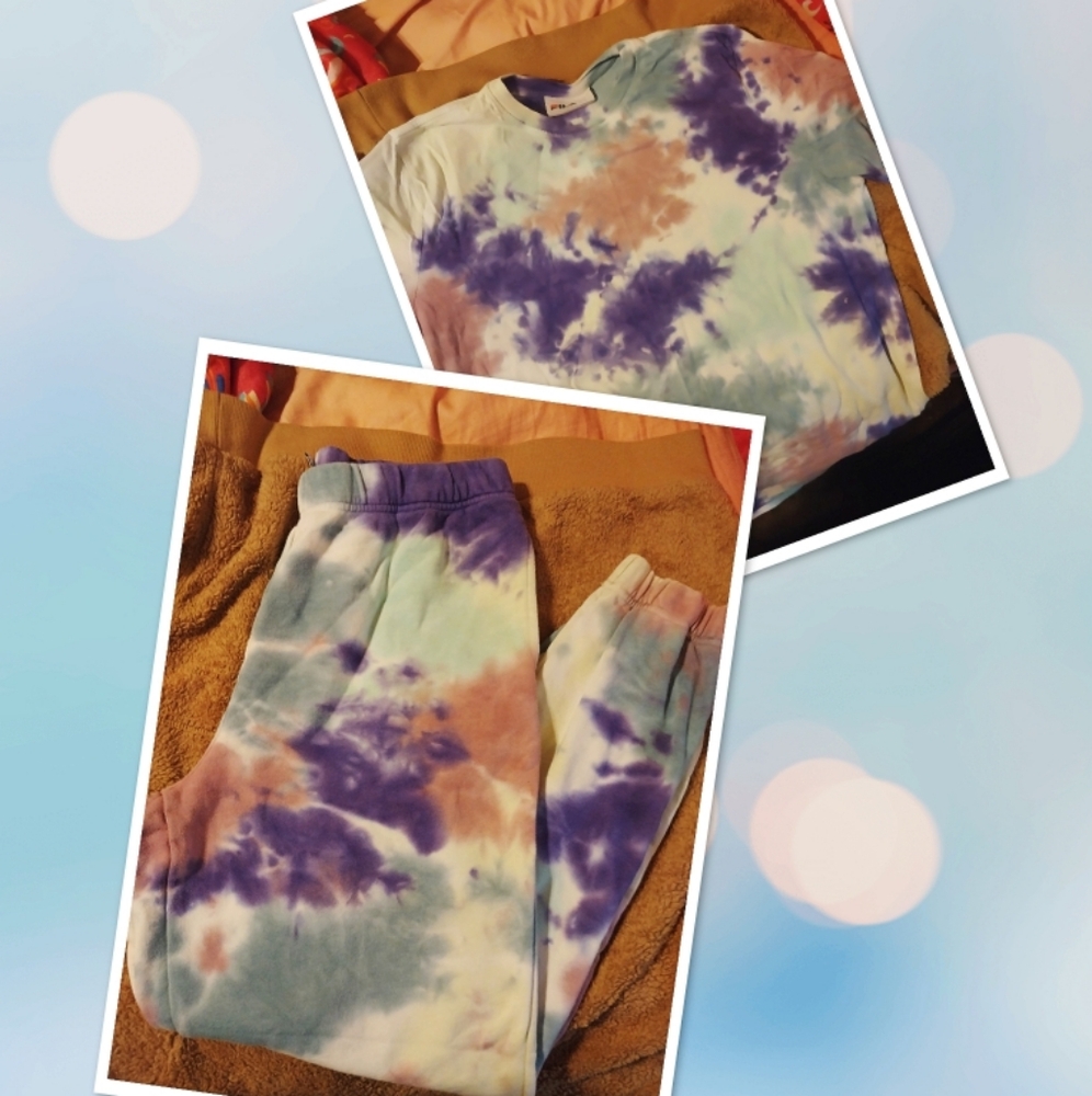 FILA Tie-Dye Sweat Suit